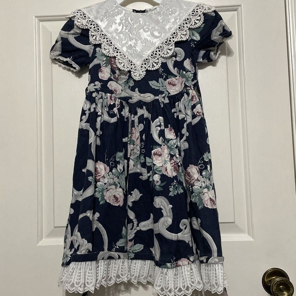 Jessica McClintock Girls Vintage Floral Dress Bib Collar Size 5 Lace Trim